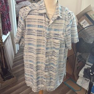 Tommy Bahama men’s button down